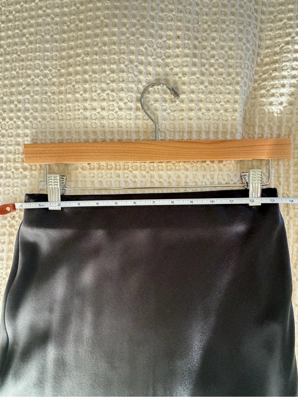 LILYSILK Black 100% Mulberry Silk Bias Cut Midi Skirt Side Slit Size 4 - Picture 4 of 15